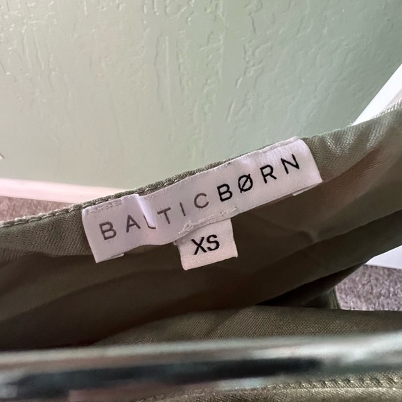 BalticBorn Velvet Dress - Picture 2 of 5